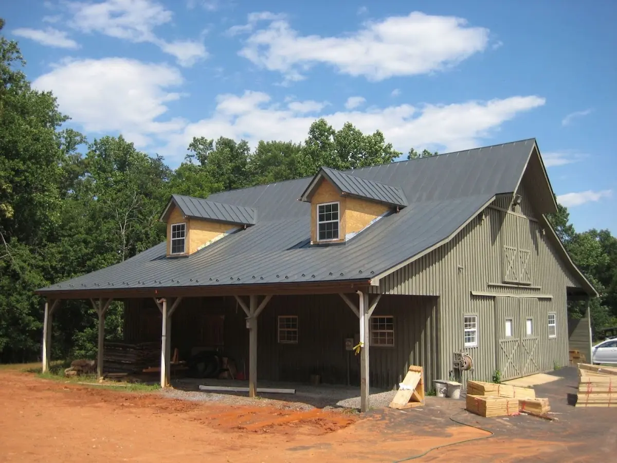 Expert Asphalt Roof Repair workmanship in La Plata
